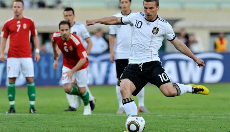 Podolski im Dress der Nationalmannschaft