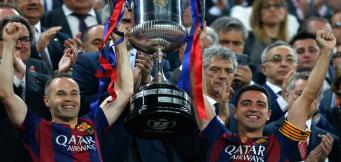Xavi und Iniesta als Gewinner der Copa Del Rey