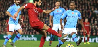 Mo Salah beim Torabschluss.