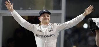 Nico Rosberg im Mercedes-Anzug