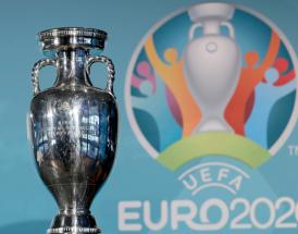 Der Pokal der Europameisterschaft.