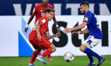 Bayern ist auf Schalke gefordert. 